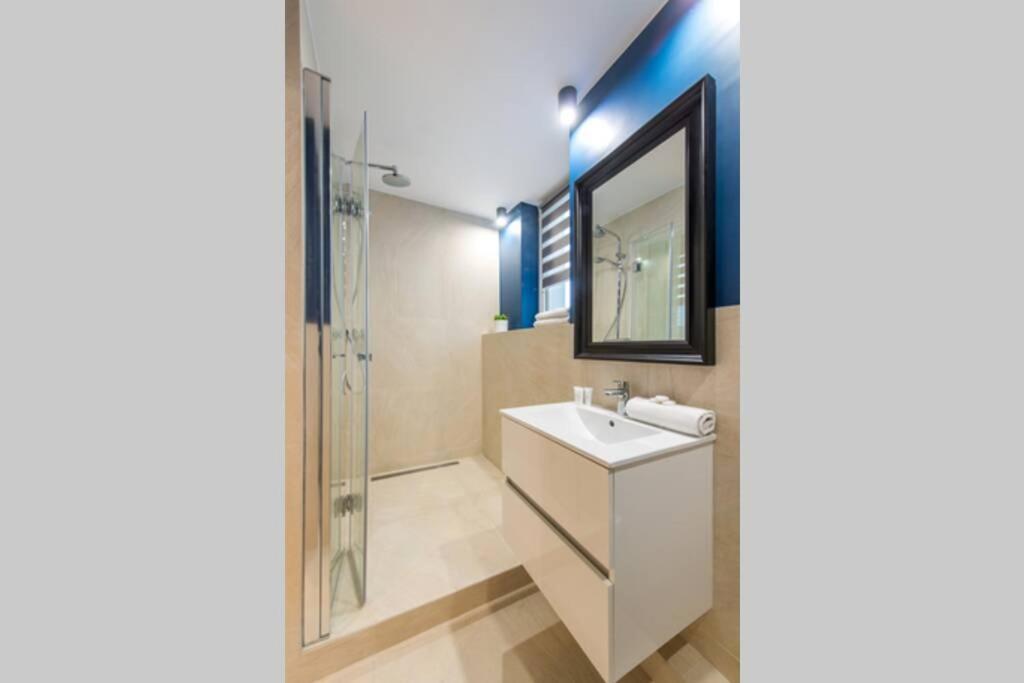 Rondo Onz P&O Serviced Apartments Warsaw Exterior photo